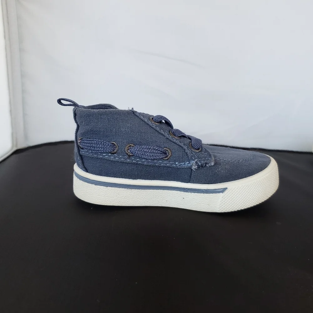 EUC OshKosh BGosh Toddler Blue Canvas Sneakers - Picture 2 of 9